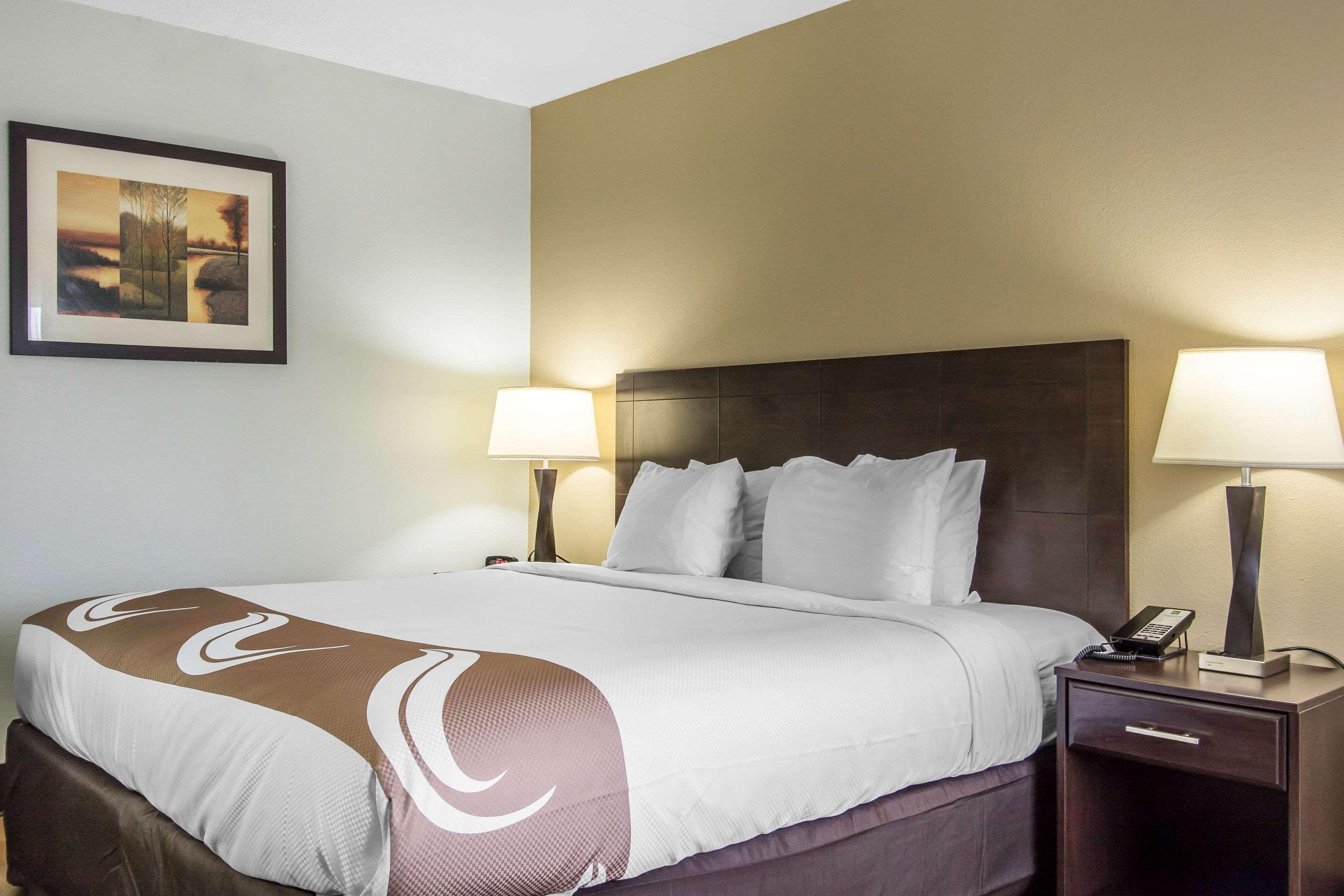 Quality Inn Downtown Historic District Мобил Екстериор снимка