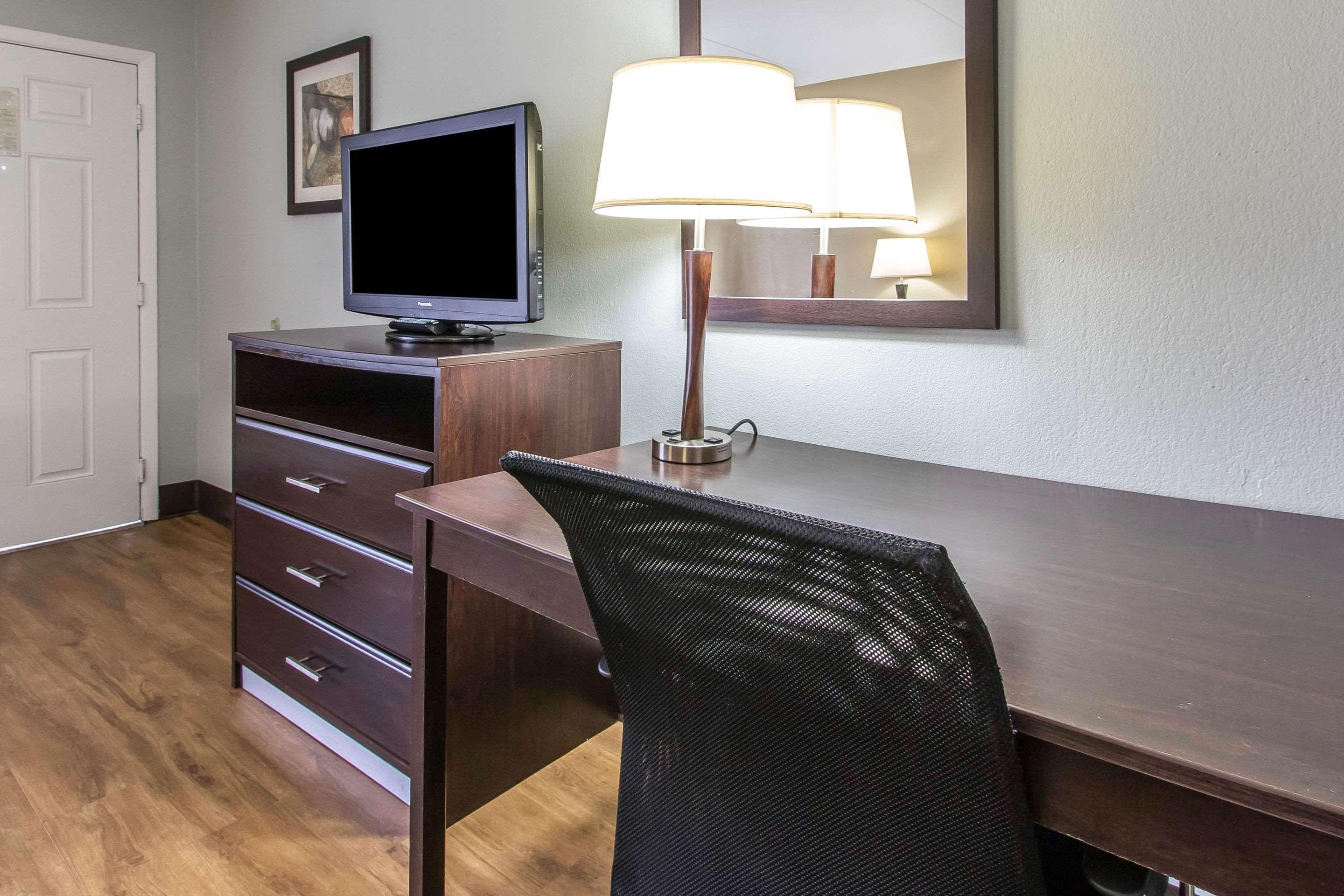 Quality Inn Downtown Historic District Мобил Екстериор снимка