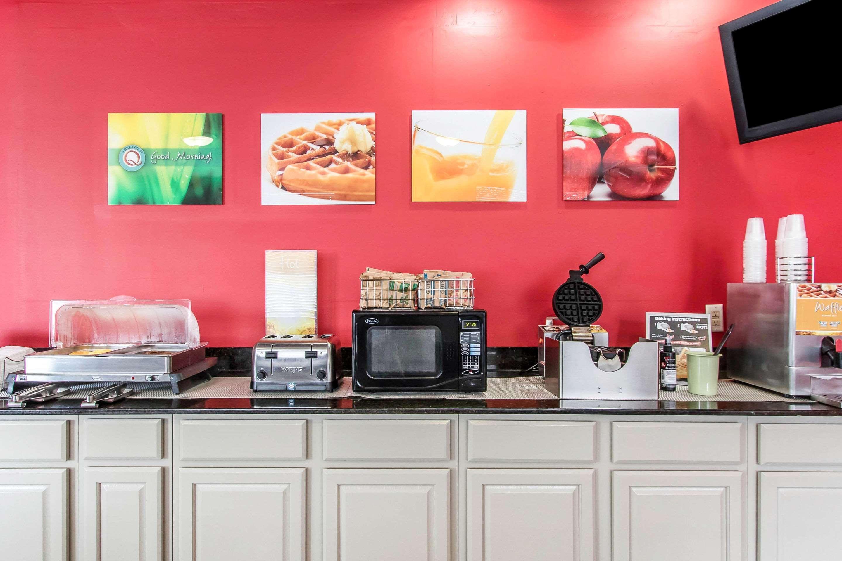 Quality Inn Downtown Historic District Мобил Екстериор снимка