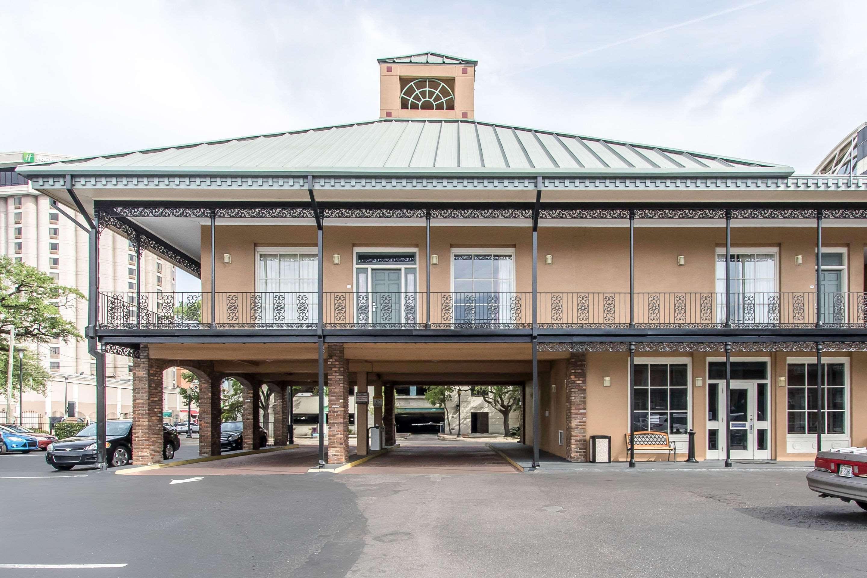 Quality Inn Downtown Historic District Мобил Екстериор снимка