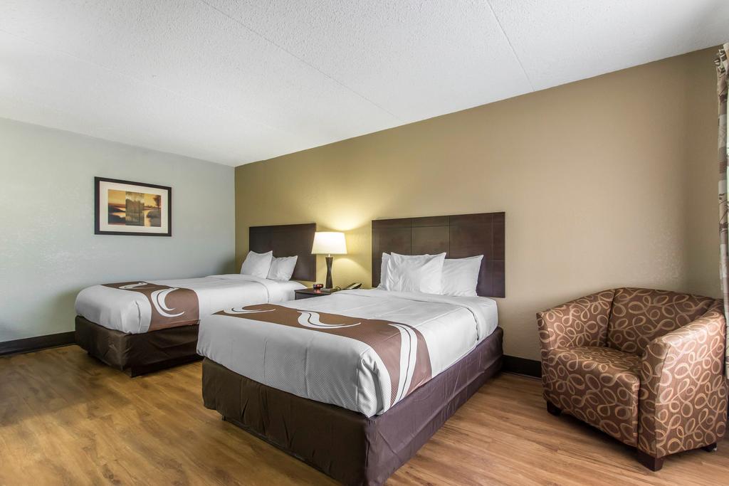 Quality Inn Downtown Historic District Мобил Екстериор снимка