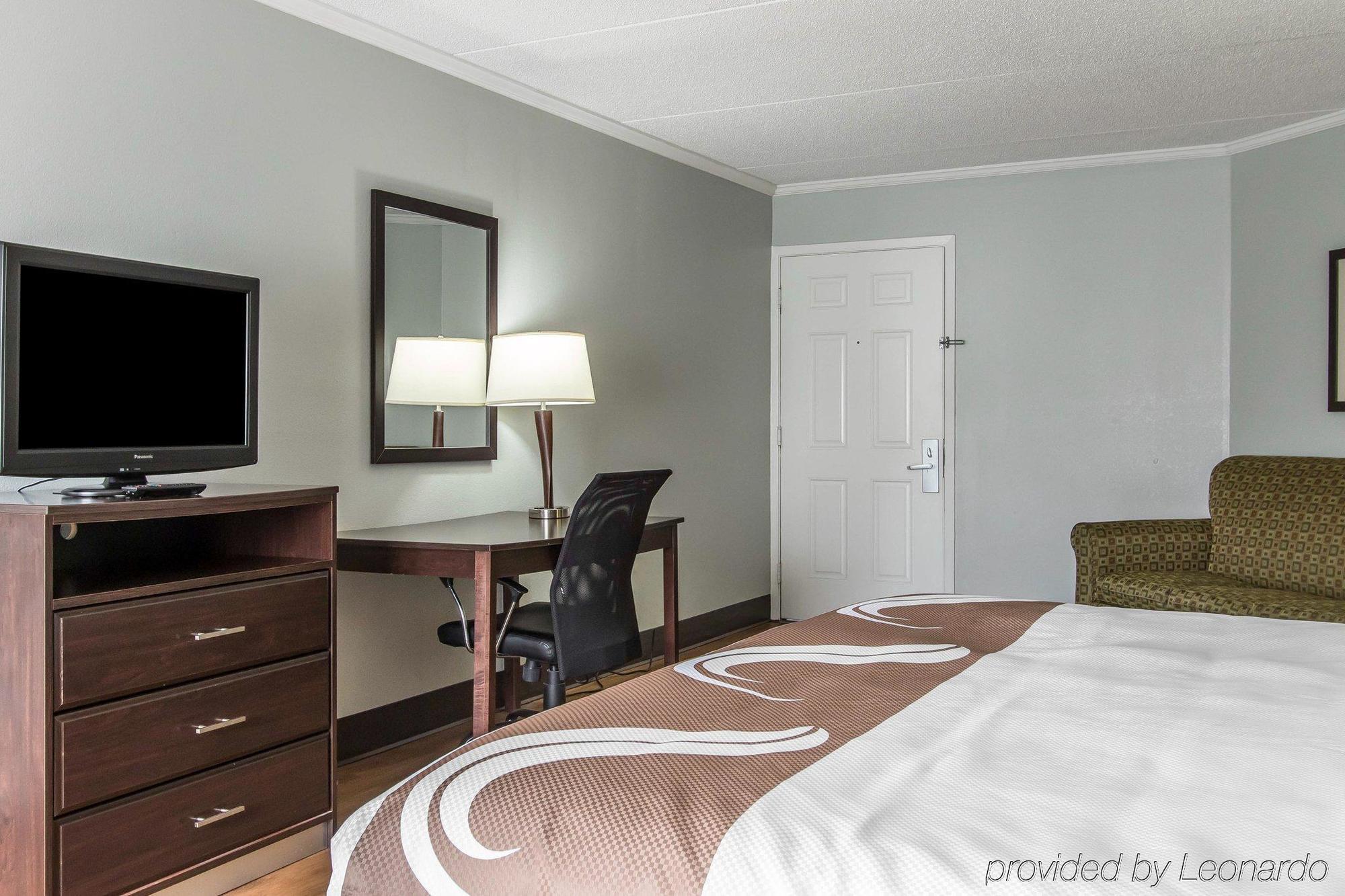 Quality Inn Downtown Historic District Мобил Екстериор снимка