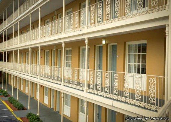 Quality Inn Downtown Historic District Мобил Екстериор снимка