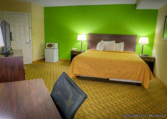 Quality Inn Downtown Historic District Мобил Екстериор снимка